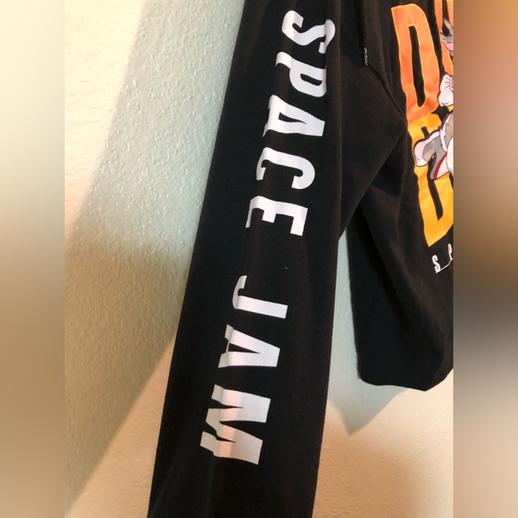 SPACE JAM CROPPED GRAPHIC HOODIE - Picture 5 of 6